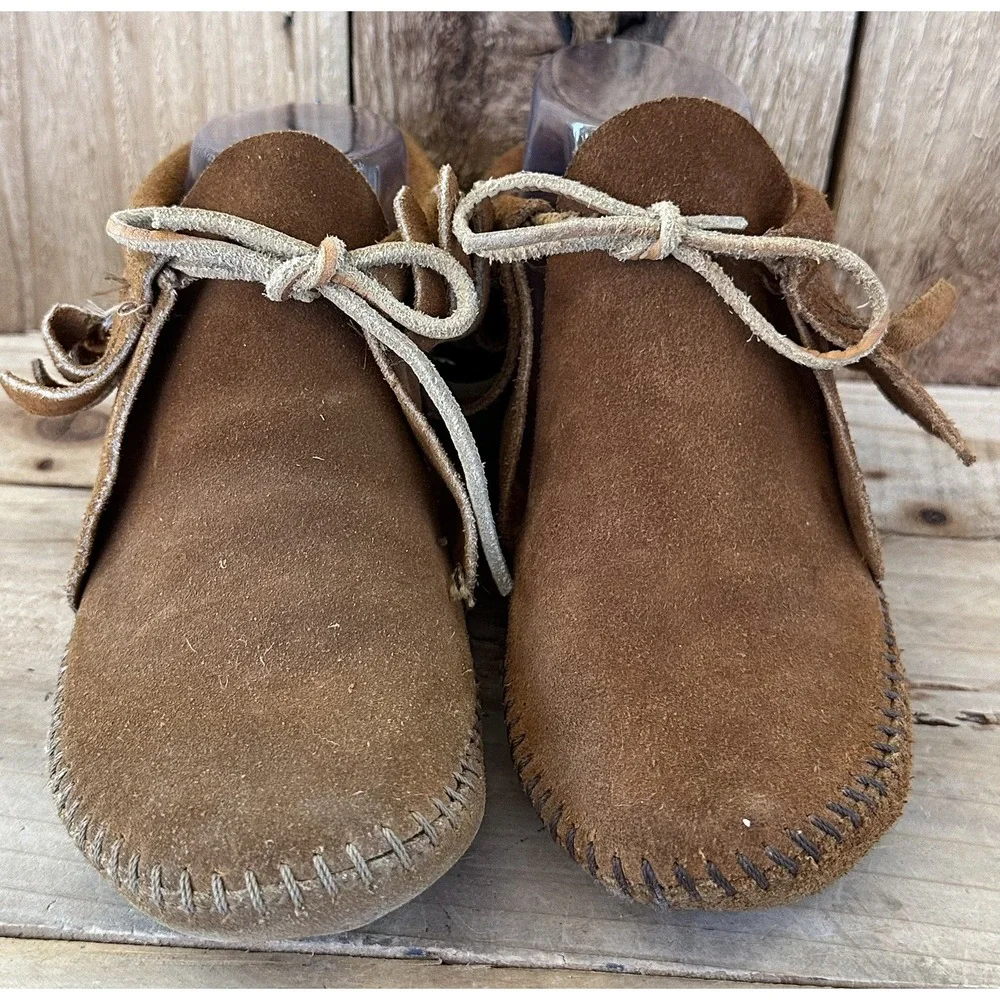 Minnetonka Fringe Suede Moccasins Shoes Kid's Sz 2 Cosplay HOBO